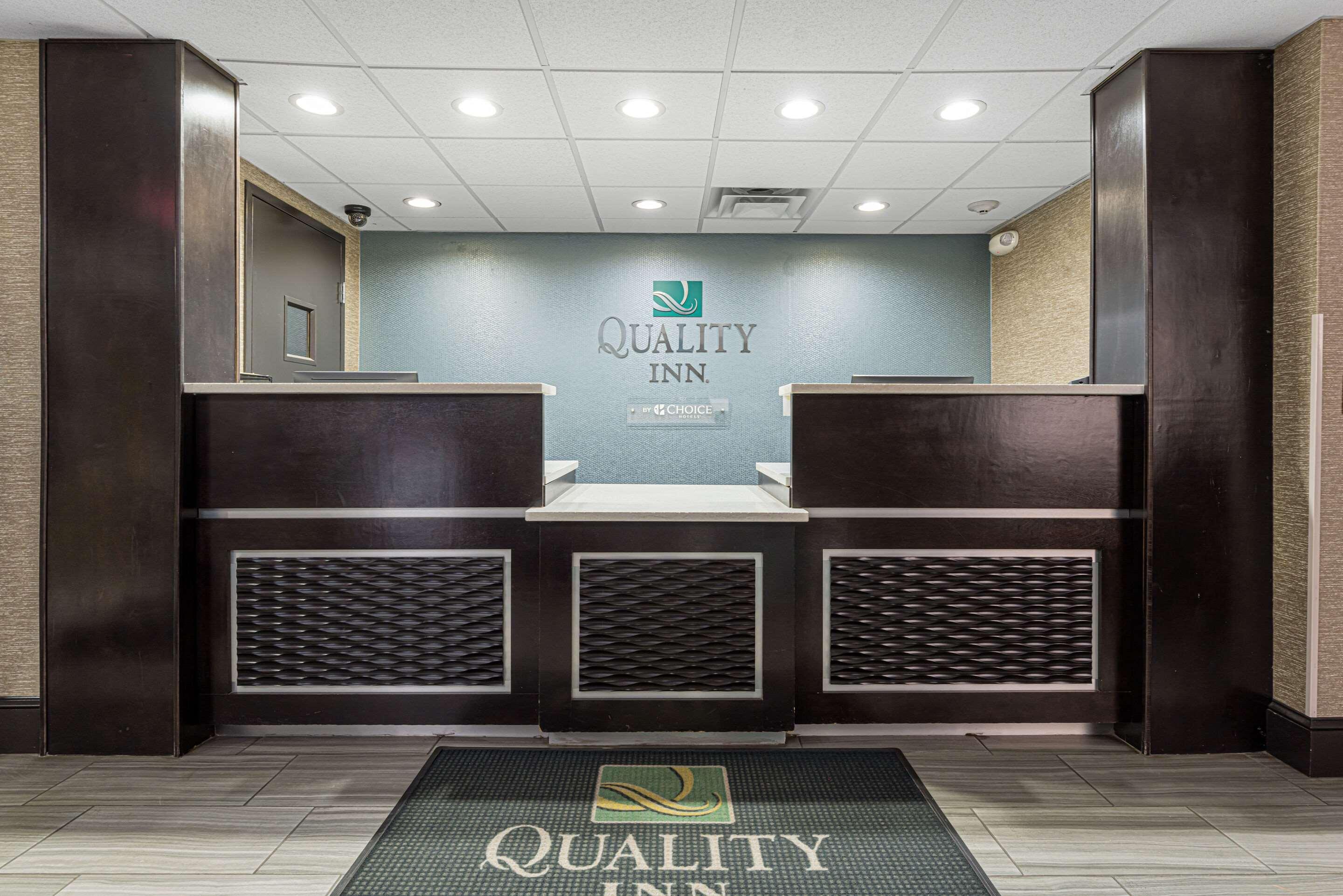 Quality Inn Asheville Downtown Tunnel Rd Екстериор снимка