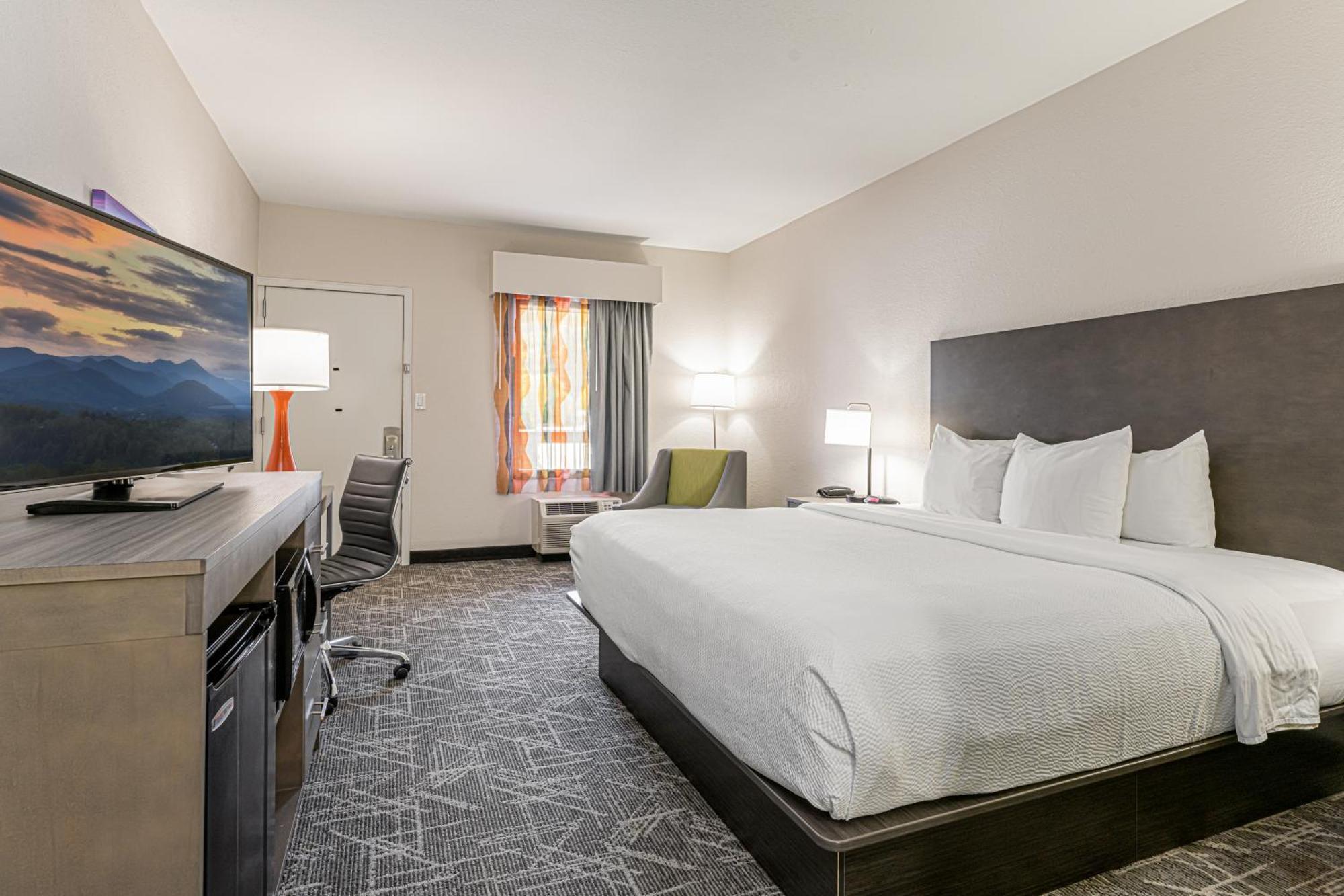 Quality Inn Asheville Downtown Tunnel Rd Екстериор снимка